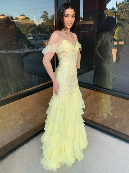 Mermaid Cold Sleeves Lace Ruffle Prom Dresses