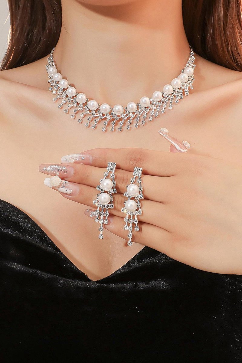 Vintage Pearl Rhinestone Necklace And Earrings Set