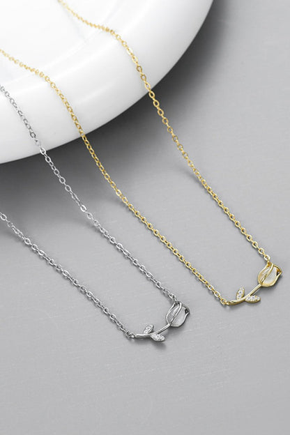 Tulip Pendant Clavicle Necklace