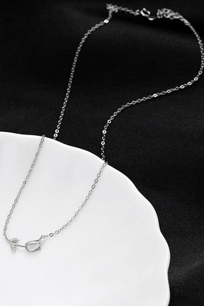 Tulip Pendant Clavicle Necklace