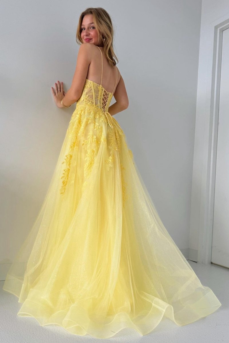 Tulle Appliques Lace-Up A-line Long Prom Dresses