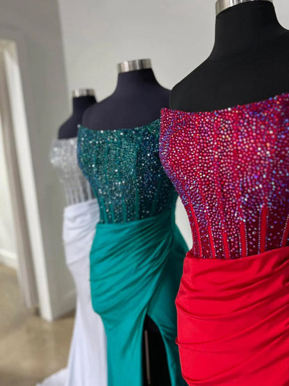 Mermaid Scoop Neck Satin Long Prom Dresses