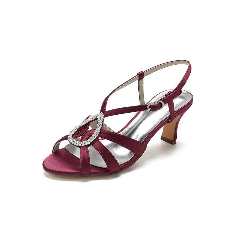 Chic Silk Sandals Featuring Decorative Metal Ring