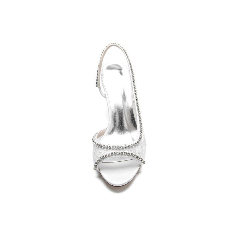 Elegant Leather Sandals with Chain Accent