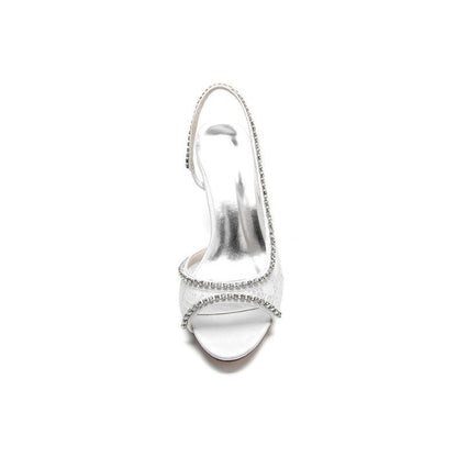 Elegant Leather Sandals with Chain Accent