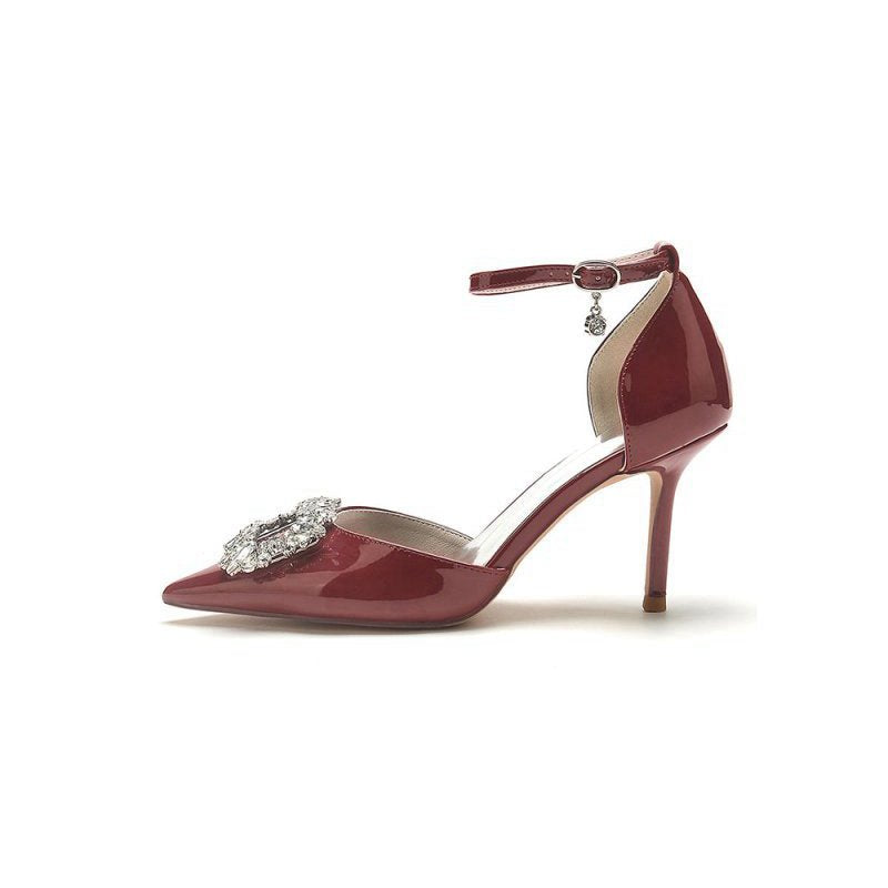 Elegant High Heels with Radiant Crystal Decoration