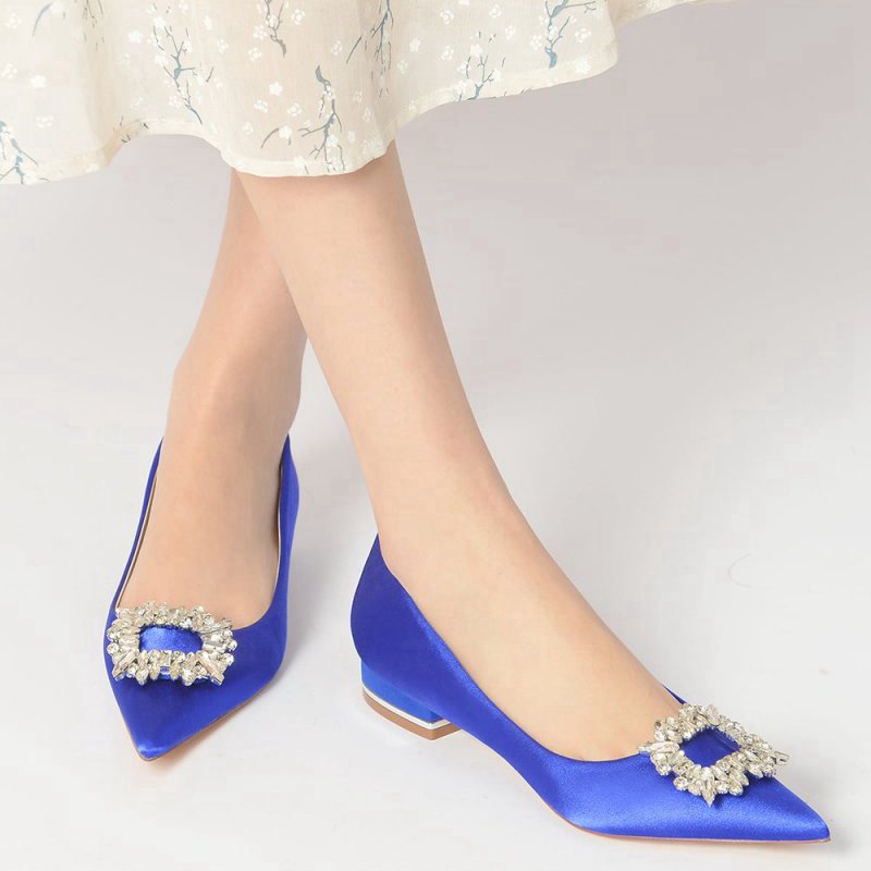 Simple Pointed Toe Satin Kitten Heels With Beading
