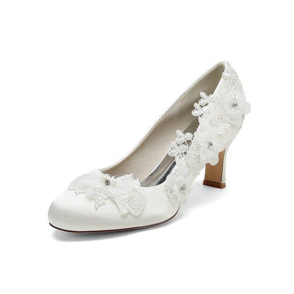 Lace Pointed Toe Chunky Heels with Beaded