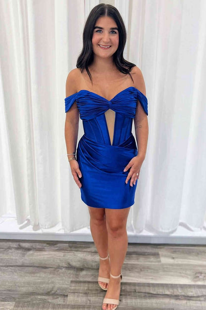 Off the Shoulder Ruched Mini Homecoming Dresses