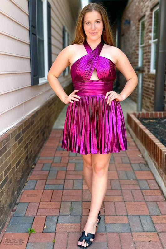 Metallic Halter Keyhole Pleated Short Homecoming Dresses