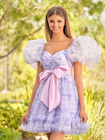 A-line Sweetheart Short Homecoming Dresses with Puff Sleeves