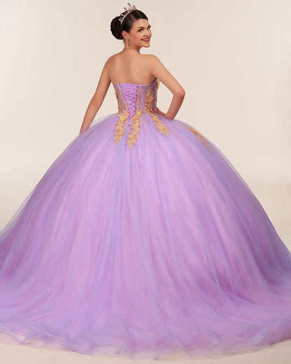 Sweetheart Sleeveless Quinceanera Dresses with Appliques