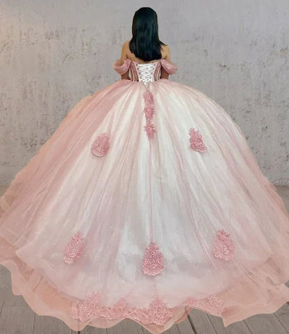 Quinceanera Dresses Off the Shoulder with Appliques