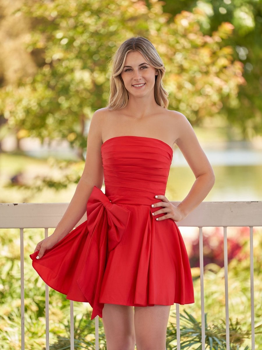 A-line Strapless Mini Homecoming Dresses with Bow