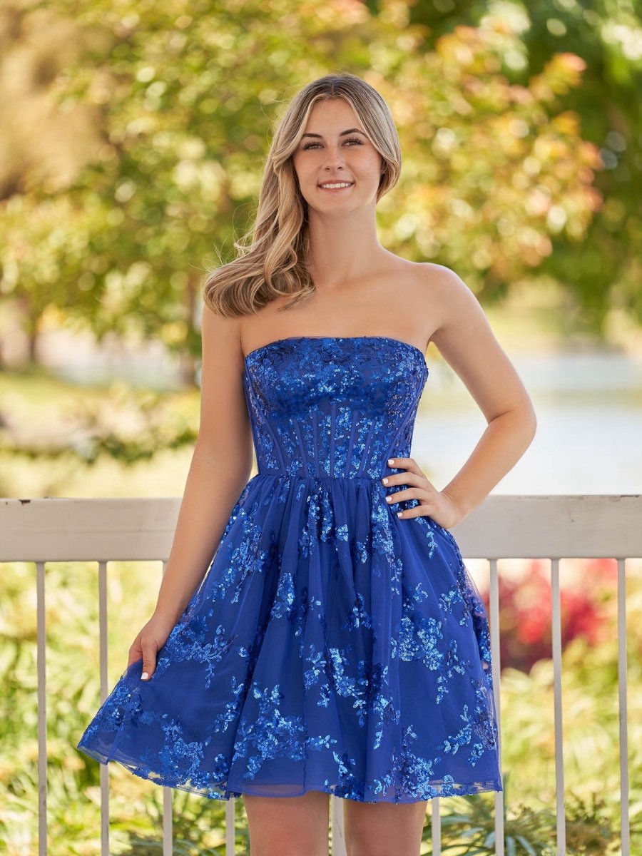 A-line Short Homecoming Dresses with Sequins