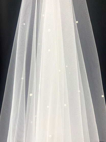 Vintage Tulle Lace Bridal Veil with Pearls White Long Wedding Veil