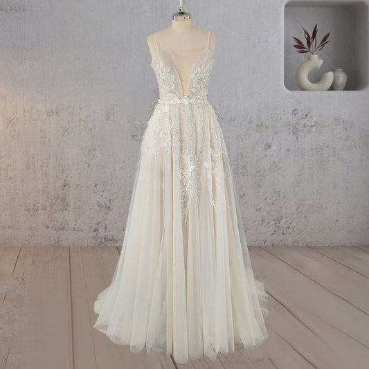 Spaghetti Straps Appliqued Lace Wedding Dresses with Feathers