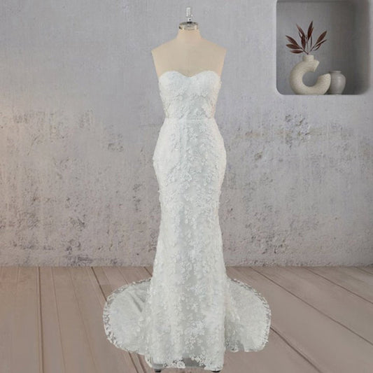 Mermaid Lace Blossom Low Back Wedding Dresses