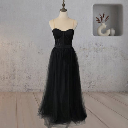 Tulle Delicate Spaghetti Straps Sweetheart Wedding Dresses