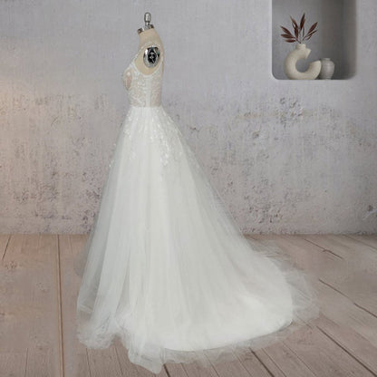 A-line Flower Appliqued Tulle Wedding Dresses