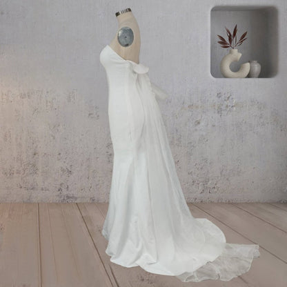 Mermaid Simple Ruffled Wedding Dresses
