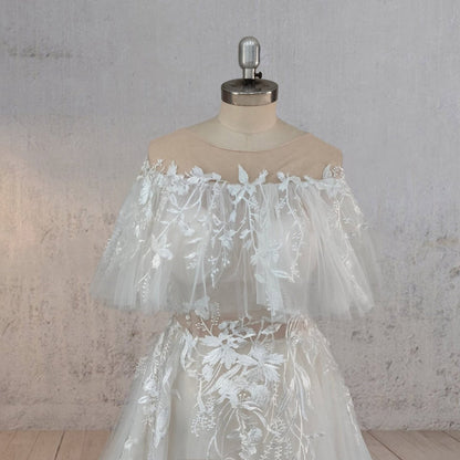 A-line Lace Button CoveBack Tulle Wedding Dresses