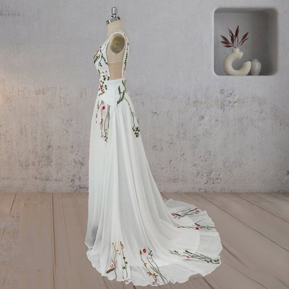A-line Flower Appliqued Majesty Wedding Dresses
