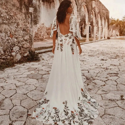 A-line Flower Appliqued Majesty Wedding Dresses