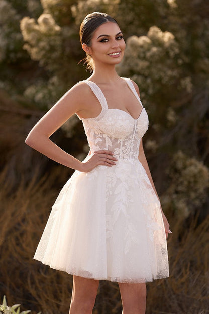 Unqiue A-line Sweetheart Sequin Short Wedding Dresses with Appliques