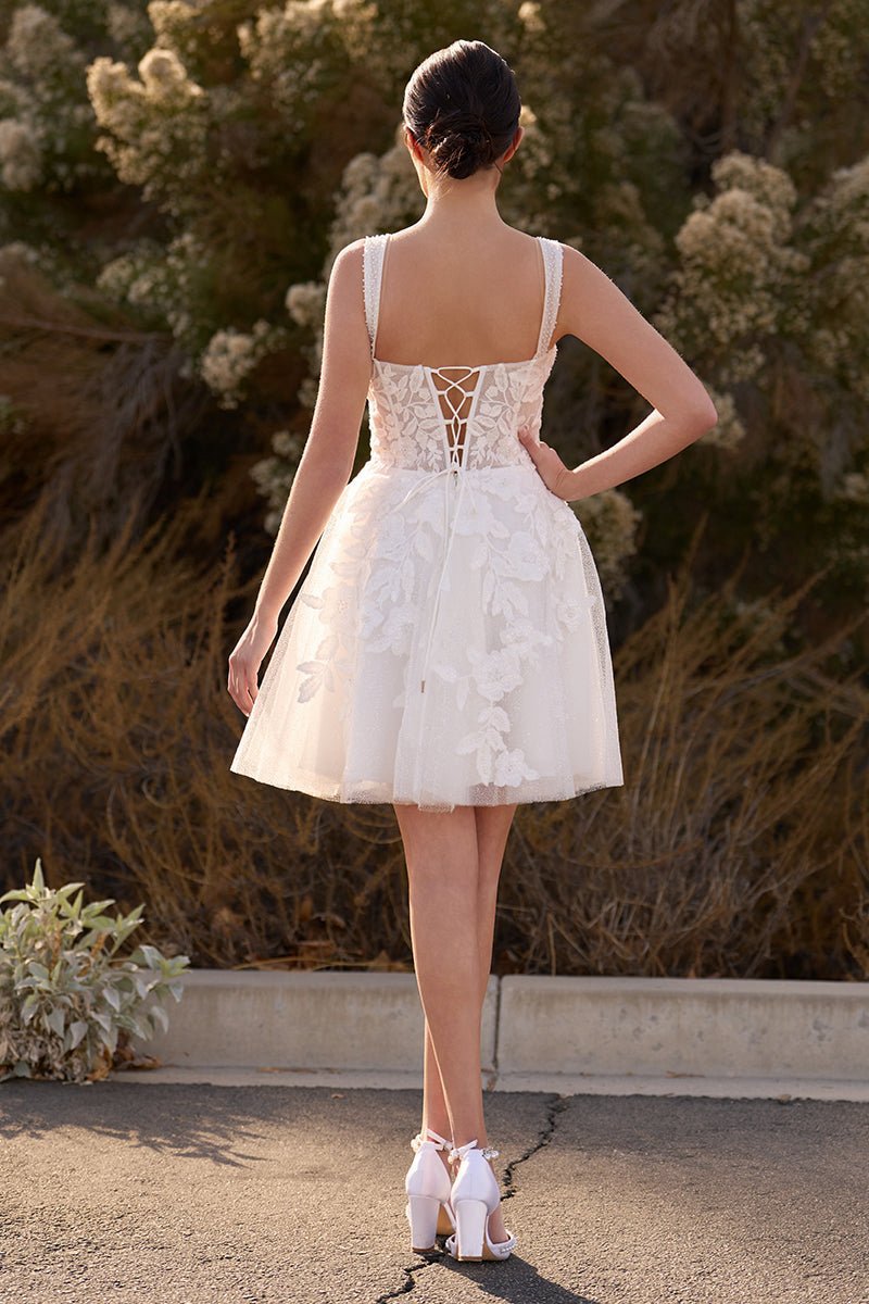 Unqiue A-line Sweetheart Sequin Short Wedding Dresses with Appliques