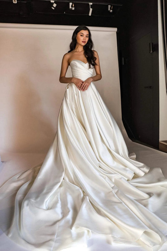 Elegant A-line Sweetheart Long Bridal Dresses with Sweep Train