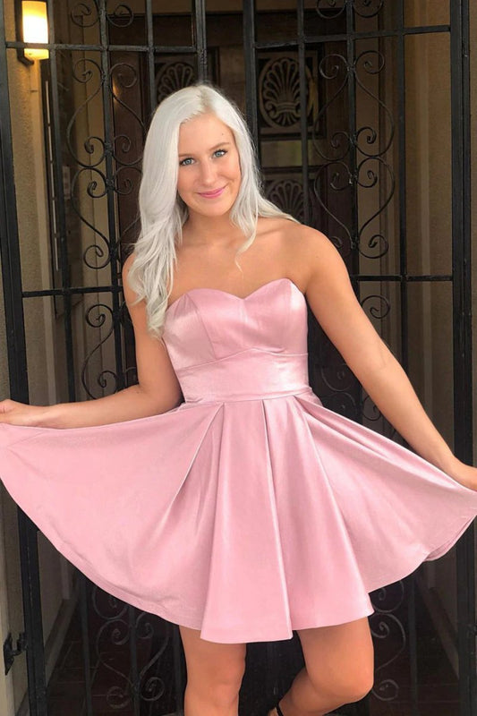 Simple A-line Strapless Short Homecoming Dresses