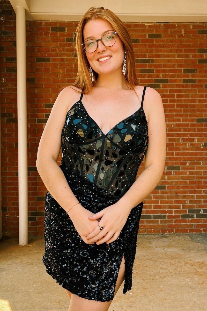 Mirror-Cut Sequins Halter Sheath V Neck Homecoming Dresses