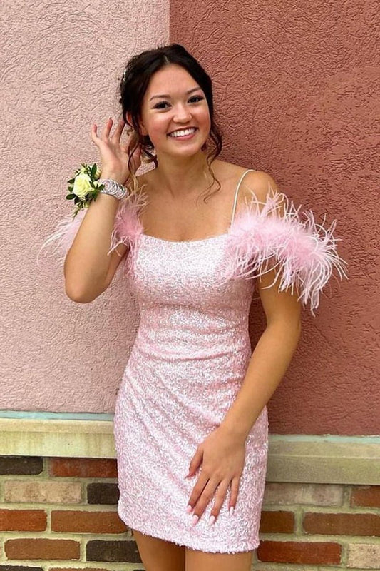 Sparkly Bodycon Scoop Neck Sequins Short homecoming Dresses with Feather