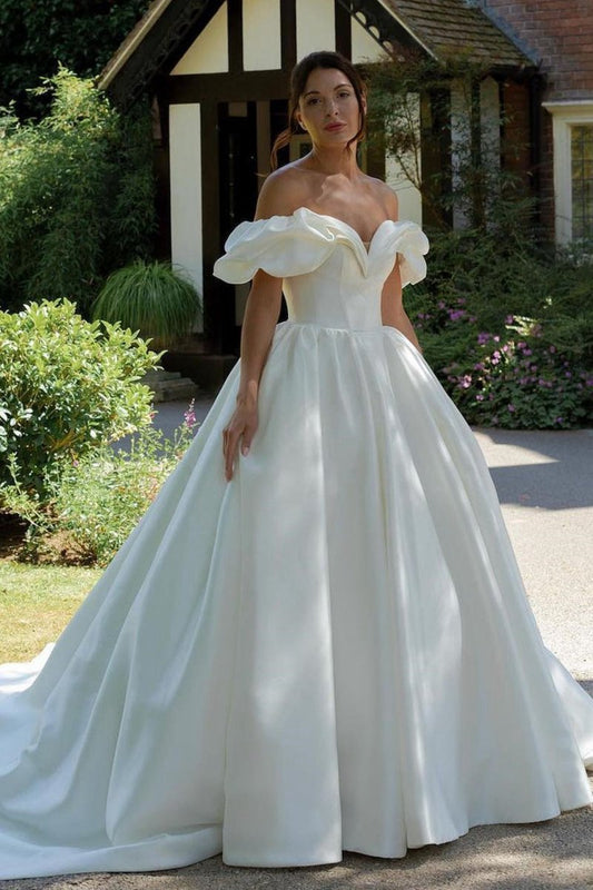 Puff Off-the-Shoulder V Neck Sweeping Long Wedding Dresses