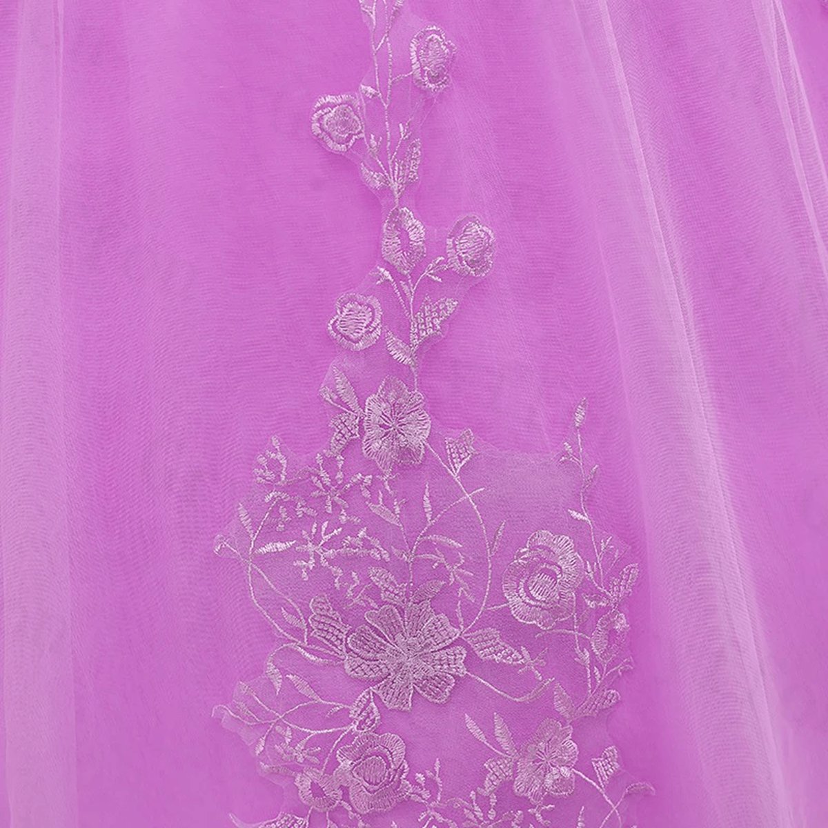 Off the Shoulder Quinceanera Dresses Ball Gown with Appliqued
