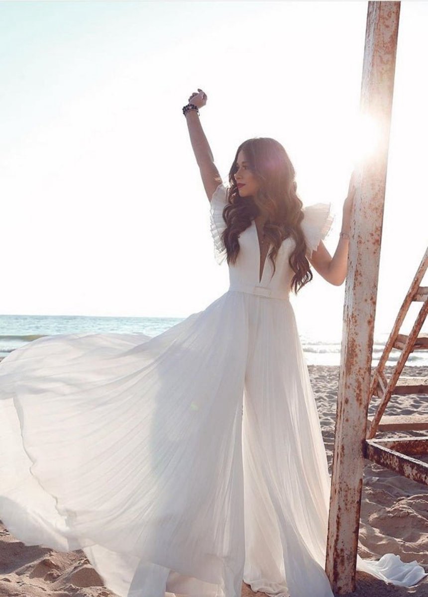 Chiffon A-line V-Neck Short Sleeves Summer Bridal Dresses