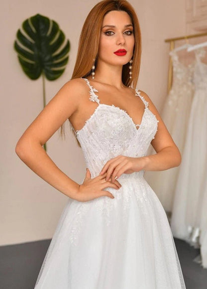 A-line Spaghetti Straps Sleeveless Appliques Tulle Pearls Wedding Bridal Dresses