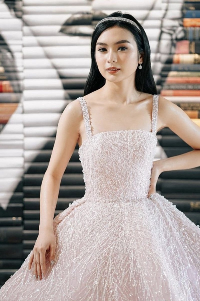 Straps Sequin Beaded Long Ball Gown Quinceanera Dresses