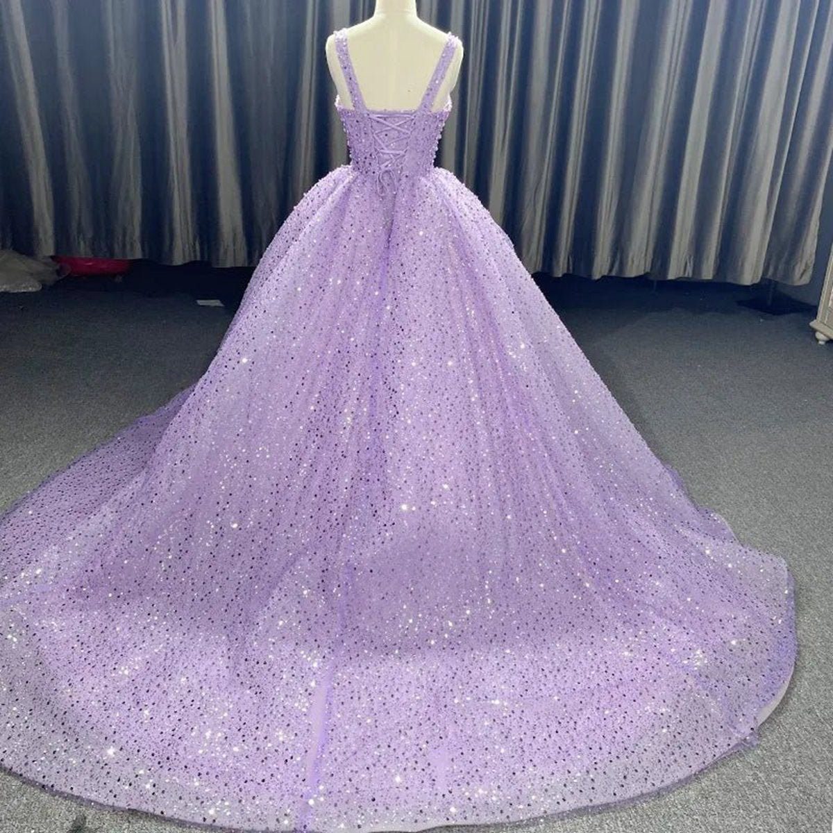 Sweetheart Sequined Evening Party Dresses