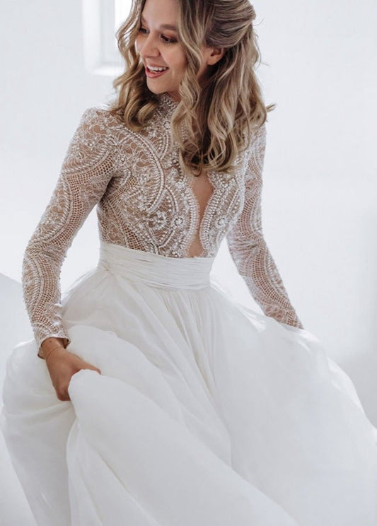 Luxurious Lace Beading Long Sleeves A-line Pleated Tulle Wedding Dresses