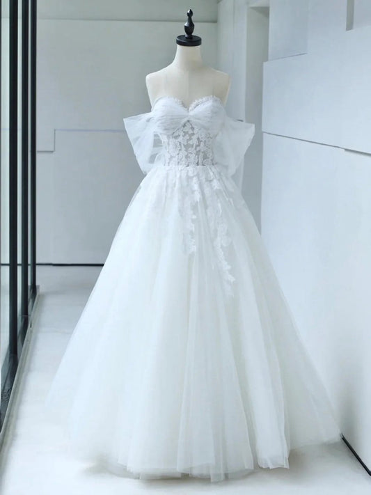 Off the Shoulder Lace Appliques Sleeveless Lace-Up Wedding Dresses
