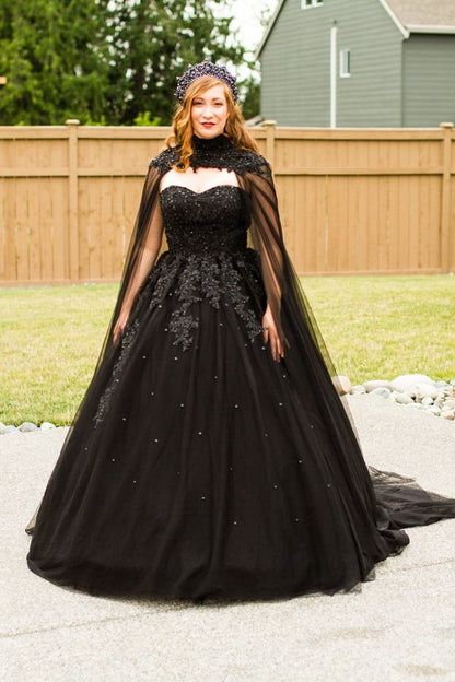 2024 New Crystals Appliques Tulle Sweetheart Long Wedding Dresses