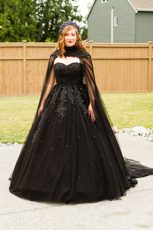 2024 New Crystals Appliques Tulle Sweetheart Long Wedding Dresses