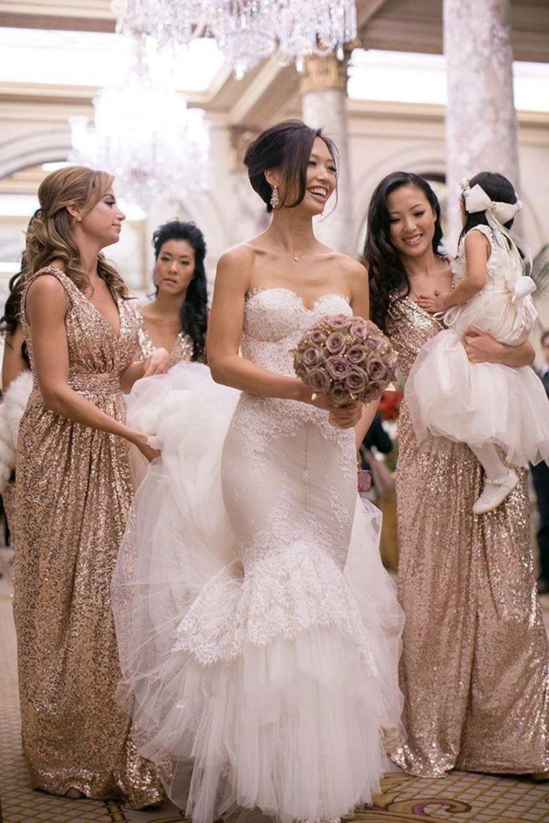 Elegant Sweetheart Sleeveless Mermaid Wedding Dresses with Lace Appliques