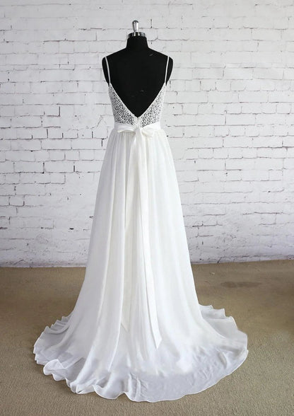 Spaghetti Strap A-line Chiffon Sleeveless Zipper Backless Wedding Dresses with Lace