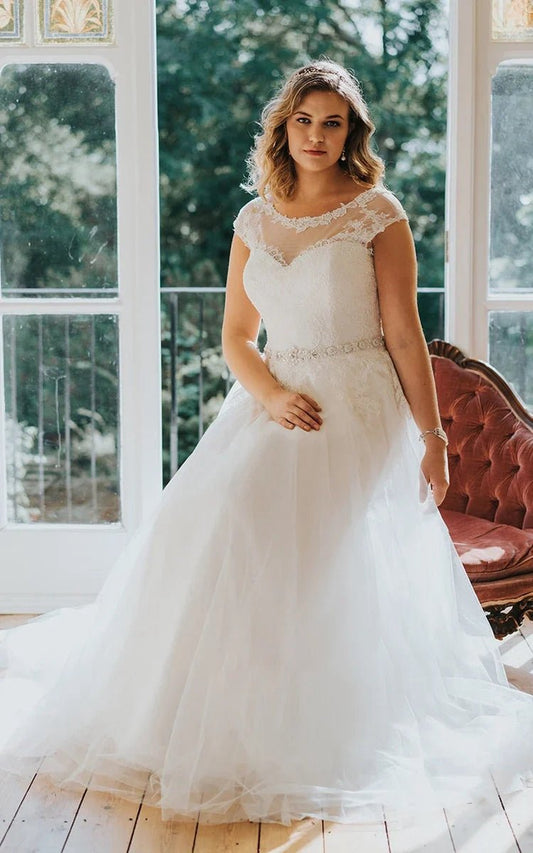 A-line Scoop Neck Short Sleeve Tulle Low-V Back Waist Jewellery Wedding Dresses