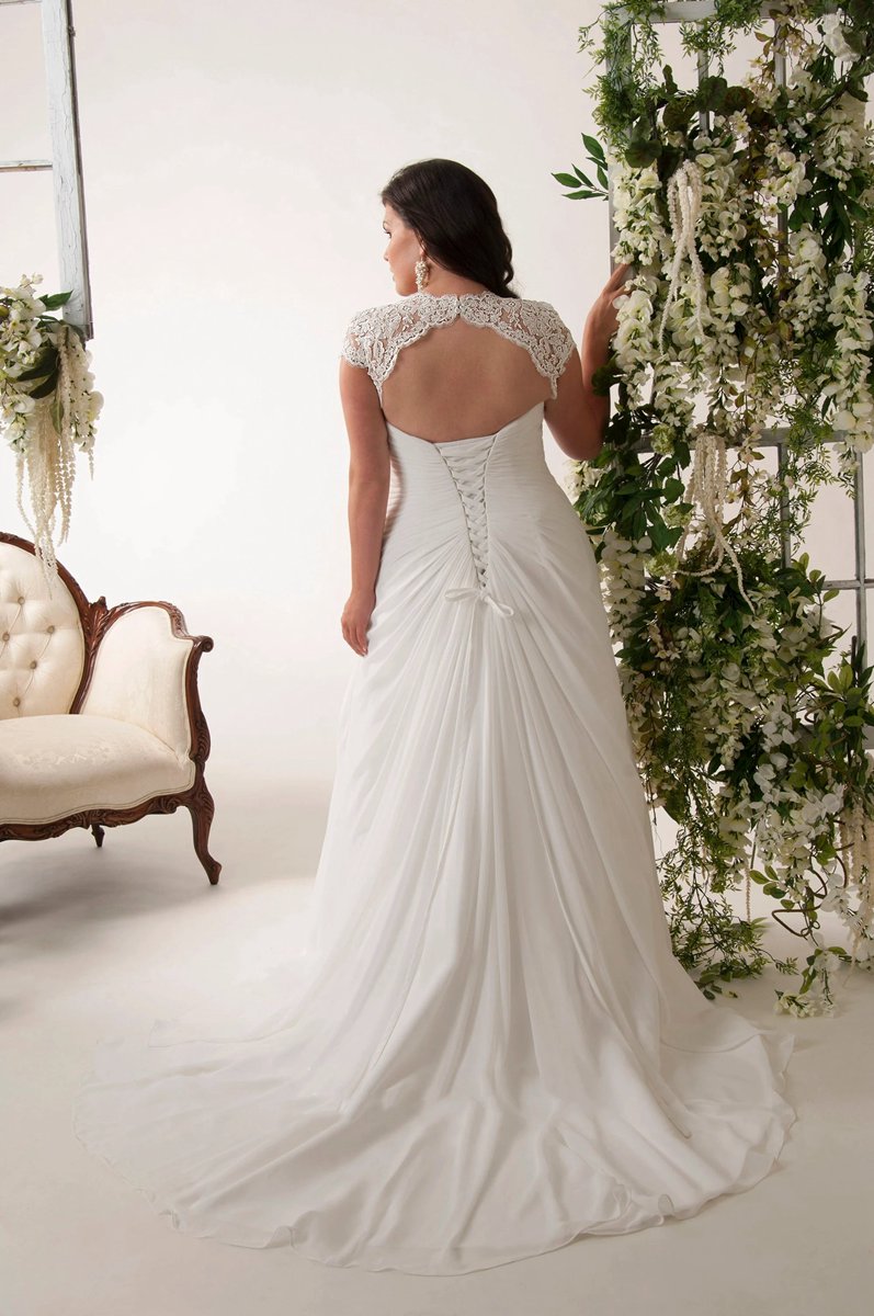 Sheath V-Neck Appliqued Cap-Sleeve Chiffon Wedding Dresses with Ruching And Keyhole