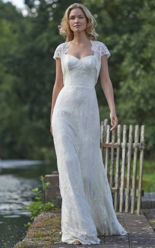 Floor-Length Square Cap-Sleeve Appliqued Lace Wedding Dresses