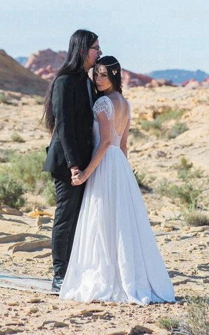 Scoop Neck Short Sleeve A-line Chiffon Wedding Dresses with Lace Hem